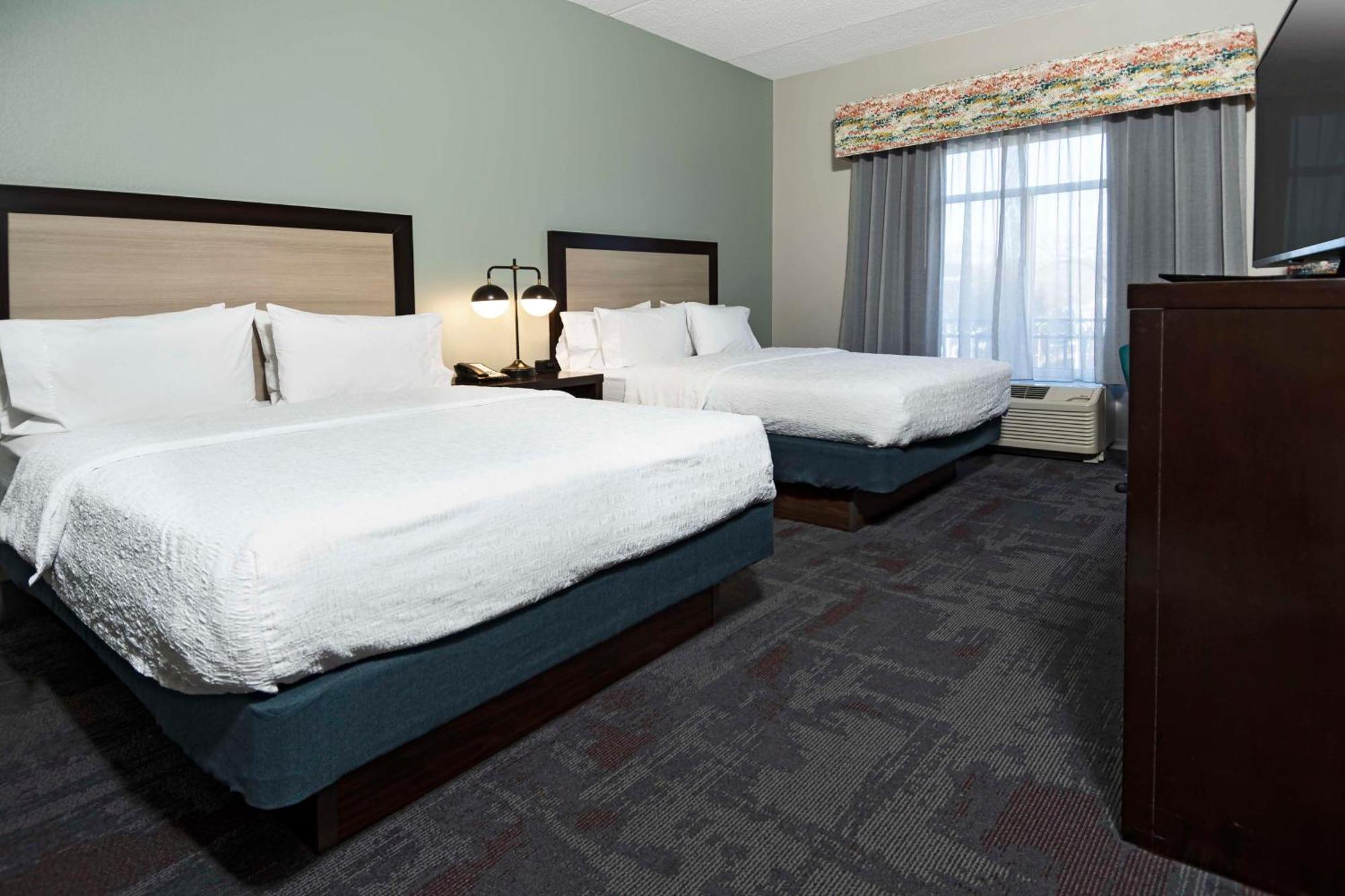 Hampton Inn & Suites - Raleigh Downtown Dış mekan fotoğraf