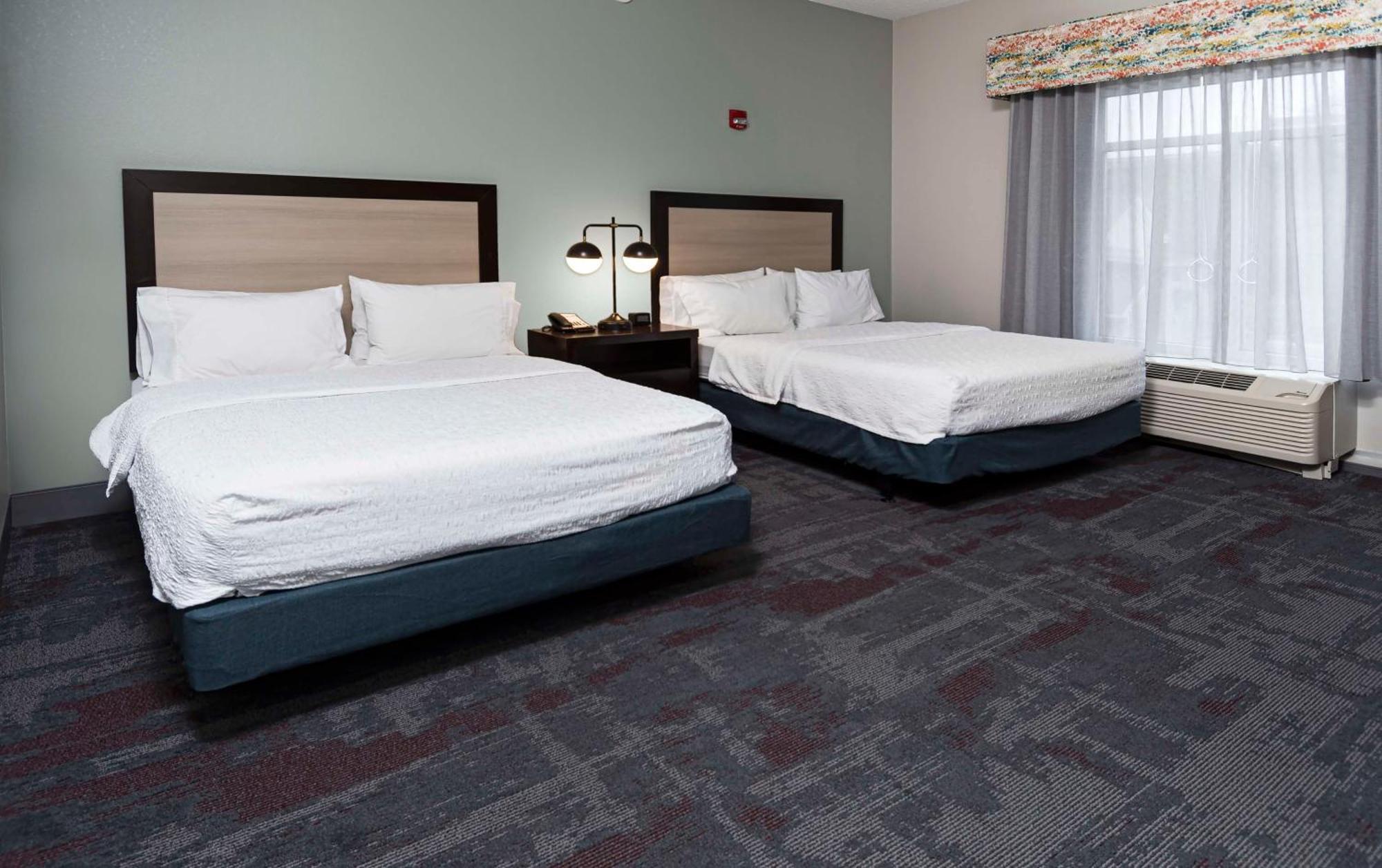 Hampton Inn & Suites - Raleigh Downtown Dış mekan fotoğraf